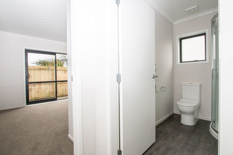 Photo of property in 2/45 Cook Street, Hamilton East, Hamilton, 3216