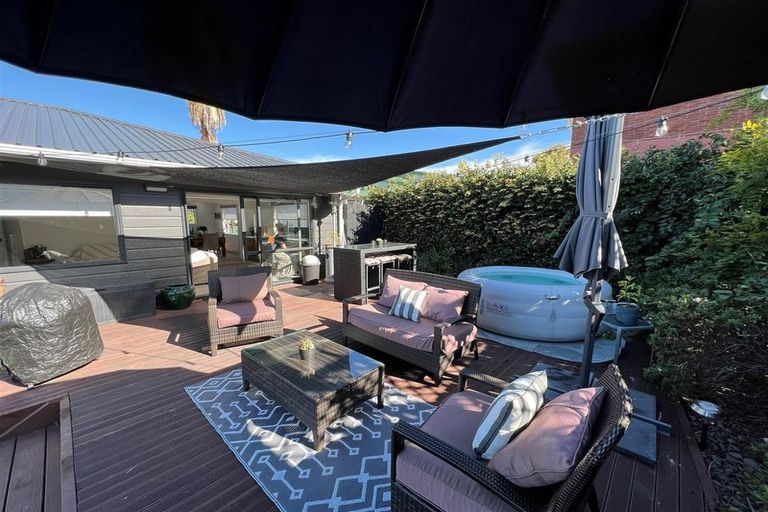 Photo of property in 2/287 Vipond Road, Stanmore Bay, Whangaparaoa, 0932