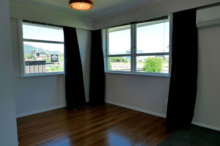 Photo of property in 62a Kapiti Road, Paraparaumu, 5032