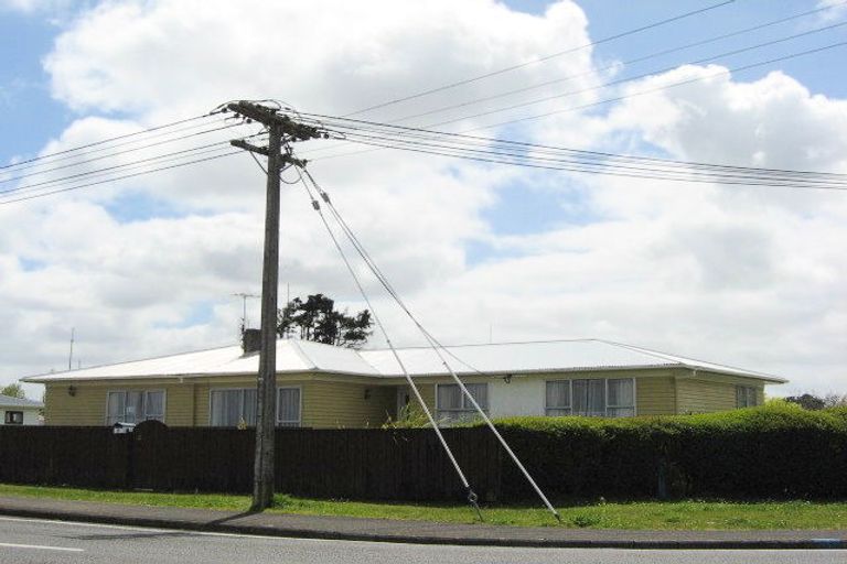 Photo of property in 1 Punga Road, Whenuapai, Auckland, 0618