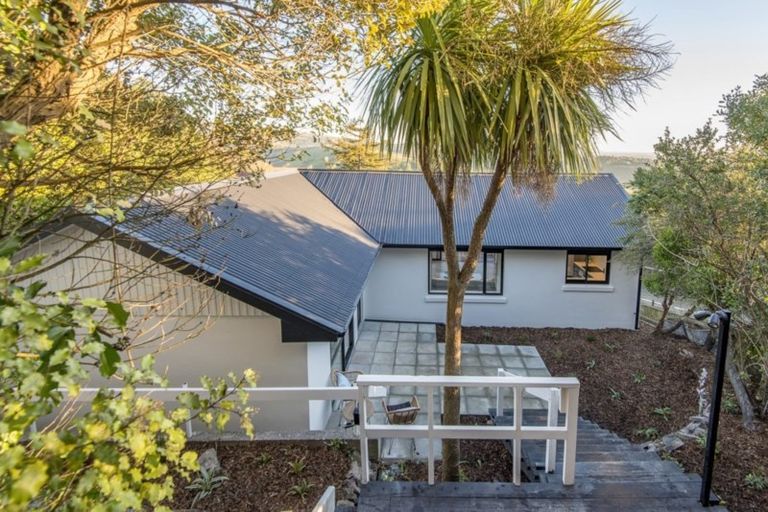 Photo of property in 126 Dyers Pass Road, Cashmere, Christchurch, 8022