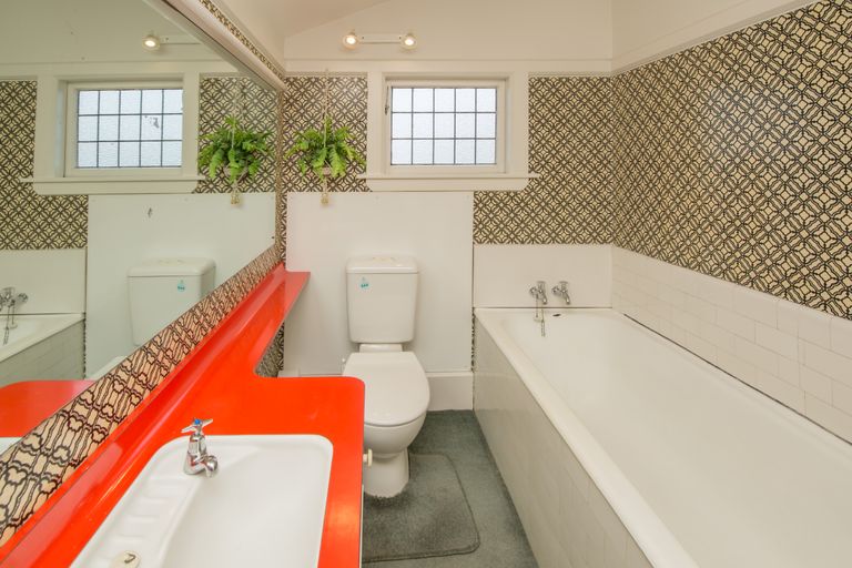 Photo of property in 60 Lonsdale Street, New Brighton, Christchurch, 8083