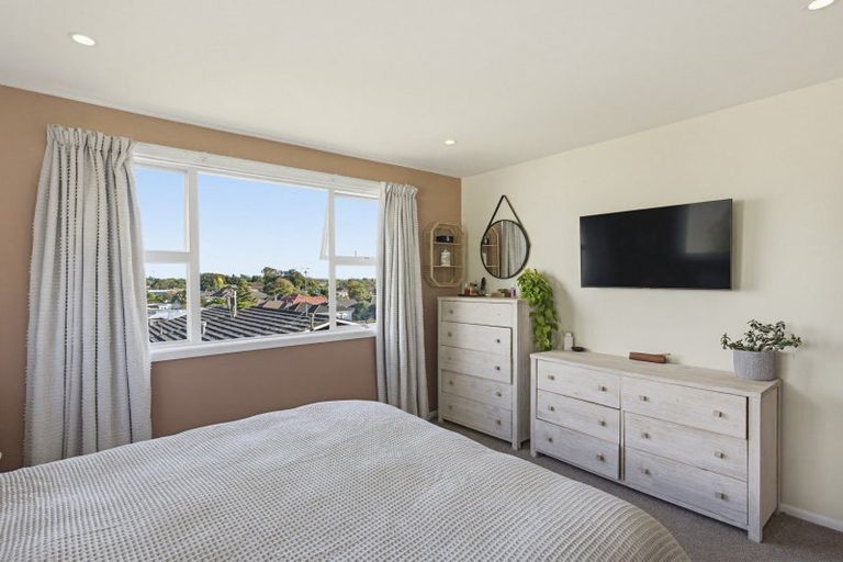 Photo of property in 27 Lancaster Street, Levin, 5510