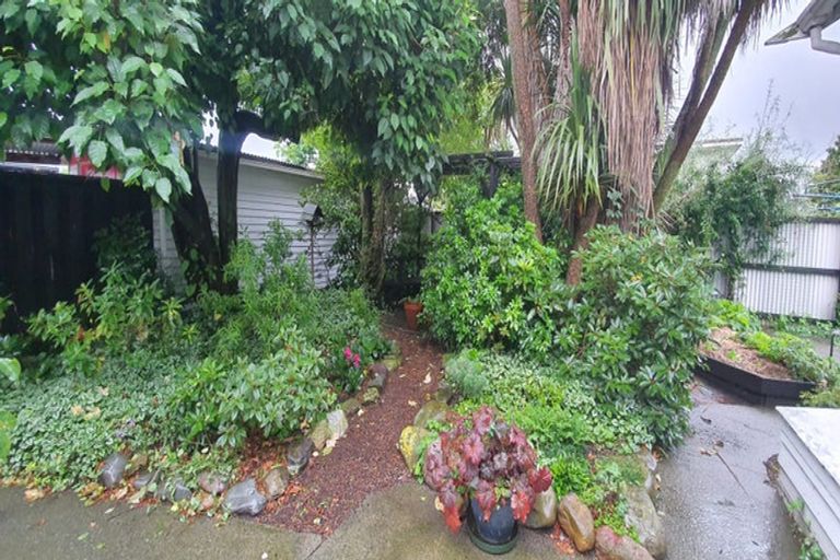 Photo of property in 203 Walnut Avenue, Ashburton, 7700