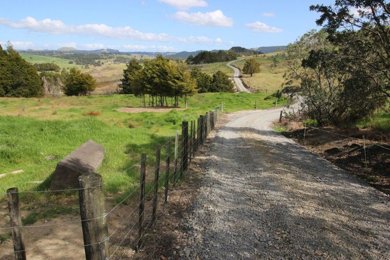 Photo of property in 562b Waimate Road North, Kerikeri, 0293