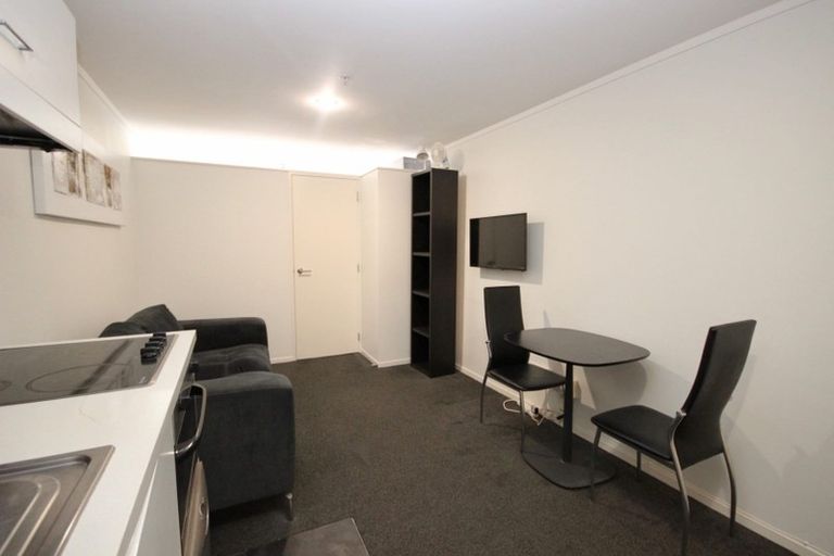 Photo of property in Waldorf Bankside Apartments, 4e/8 Bankside Street, Auckland Central, Auckland, 1010