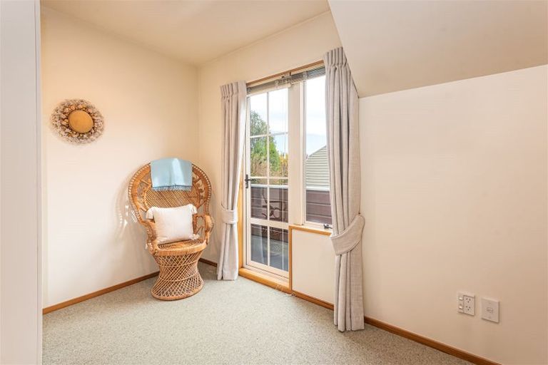 Photo of property in 7 Tavistock Place, Russley, Christchurch, 8042