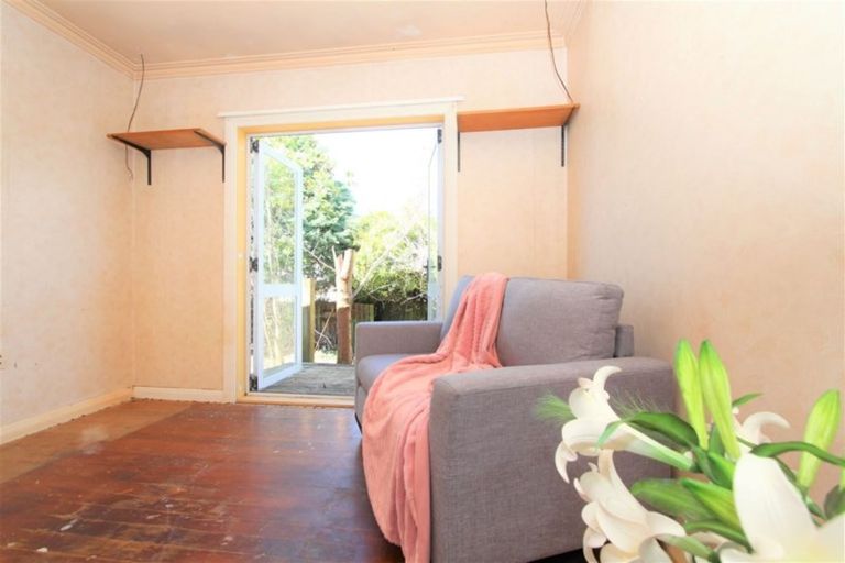 Photo of property in 14 Earp Street, Johnsonville, Wellington, 6037