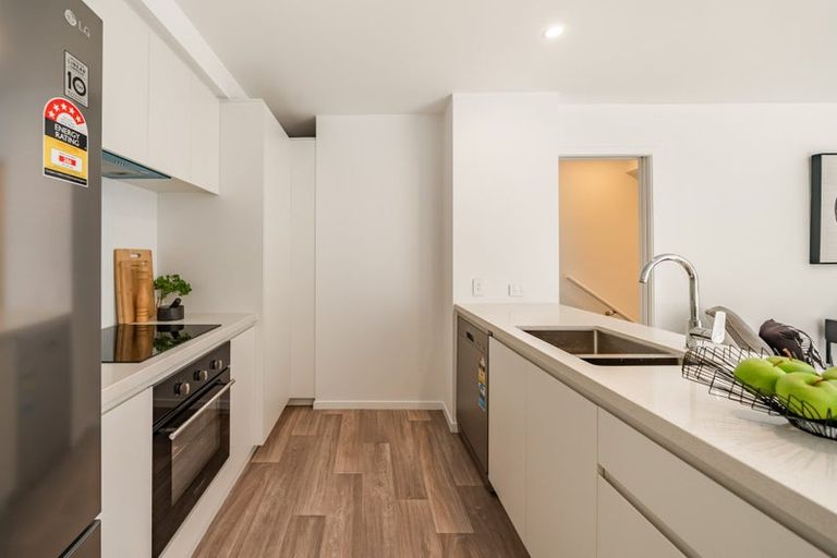 Photo of property in 5 Garfield Street, Brooklyn, Wellington, 6021