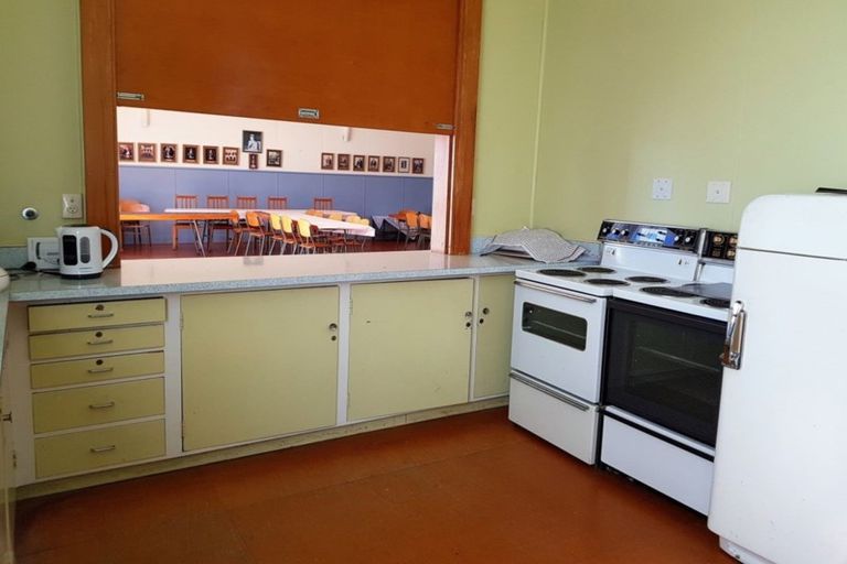 Photo of property in 8 Marine Parade, Wairoa, 4108