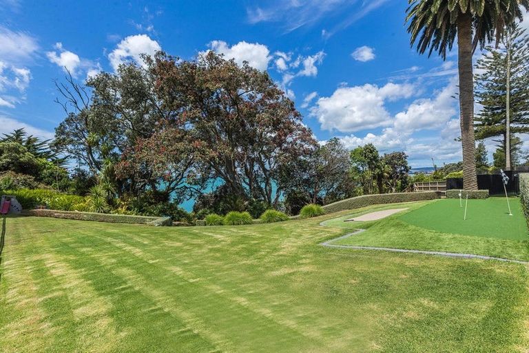 Photo of property in 36 Oceania Place, Mellons Bay, Auckland, 2014