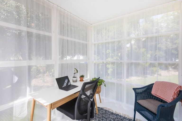 Photo of property in 3 Anderson Street, Hokowhitu, Palmerston North, 4410