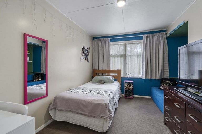 Photo of property in 31 Stanley Street, Wainuiomata, Lower Hutt, 5014