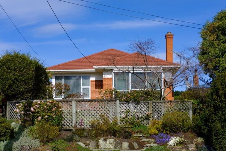 Photo of property in 337 Kenmure Road, Kenmure, Dunedin, 9011