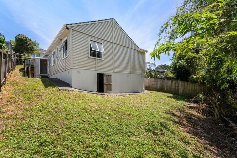 Photo of property in 23b Kamara Road, Glen Eden, Auckland, 0602