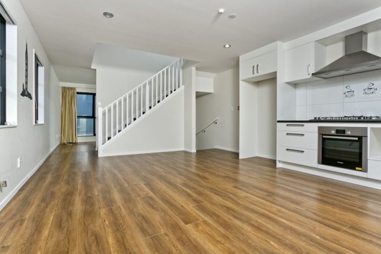 Photo of property in 64/5 Perekia Street, Albany, Auckland, 0632