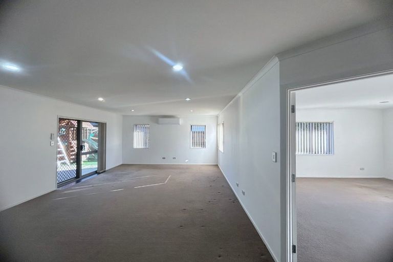 Photo of property in 19 Wessex Place, Rototuna North, Hamilton, 3210