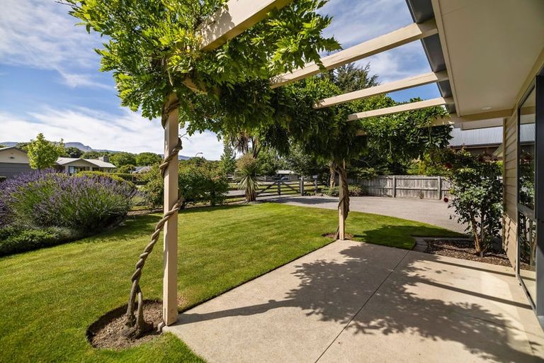 Photo of property in 14 Erskine Street, Lake Hayes, Queenstown, 9304