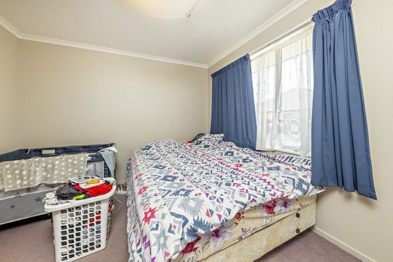 Photo of property in 45 Robert Ross Place, Clendon Park, Auckland, 2103