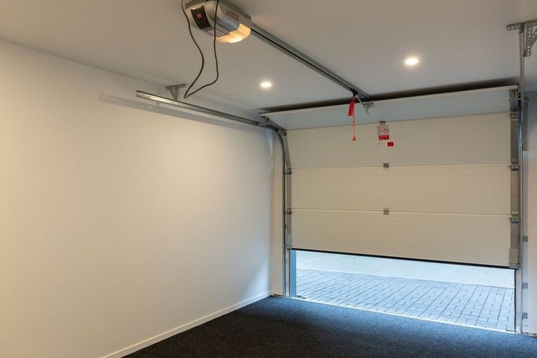 Photo of property in 57a Neil Avenue, Te Atatu Peninsula, Auckland, 0610