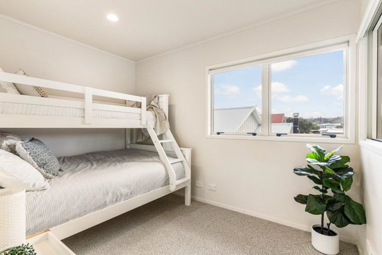 Photo of property in 102 Saint Patricks Row, Whangamata, 3620