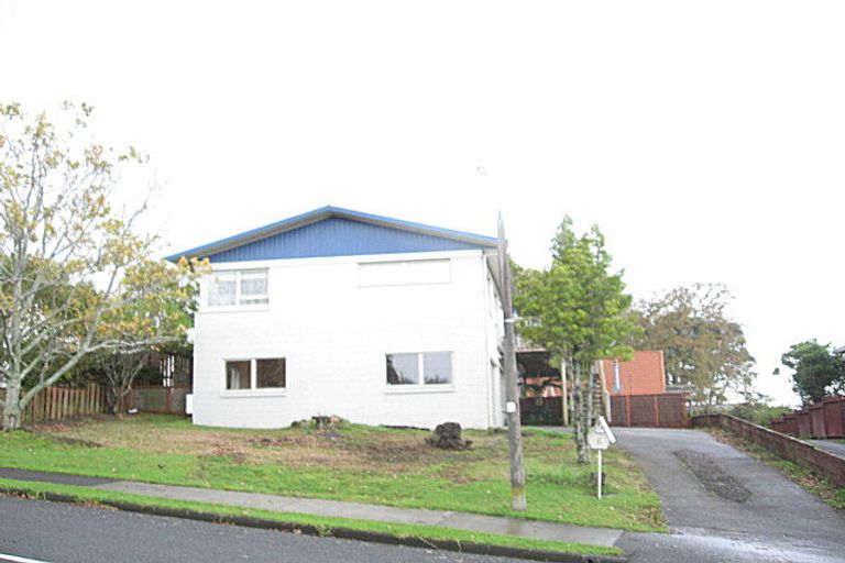 Photo of property in 6 Haseler Crescent, Howick, Auckland, 2014