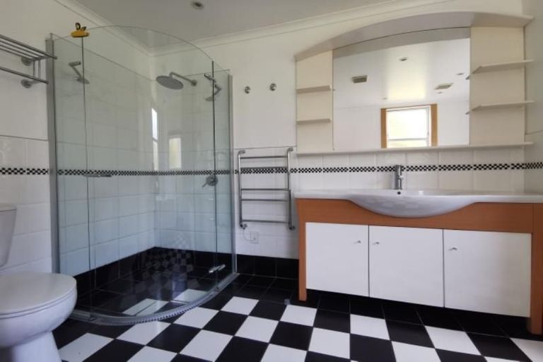 Photo of property in 3 Monowai Road, Johnsonville, Wellington, 6037