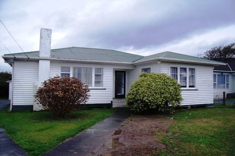Photo of property in 10 Bythell Street, Wainuiomata, Lower Hutt, 5014