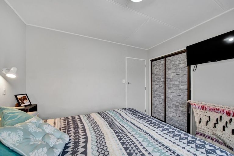 Photo of property in 34 Kamahi Avenue, Hawera, 4610