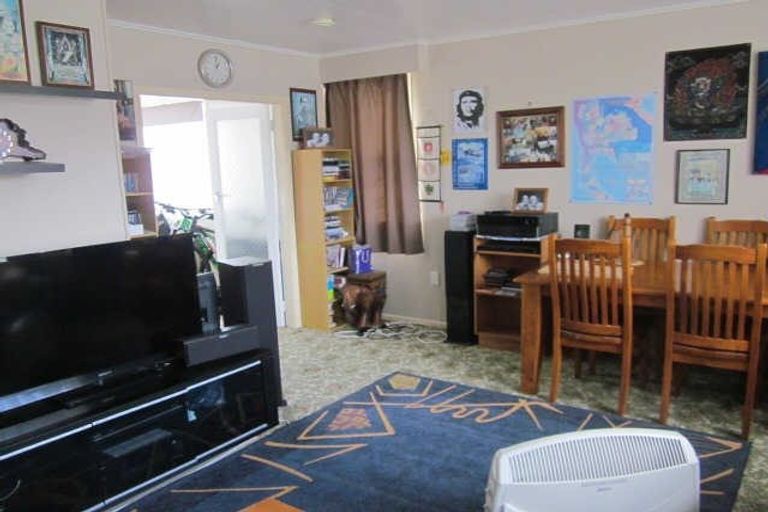 Photo of property in 4 Duke Place, New Plymouth, 4310