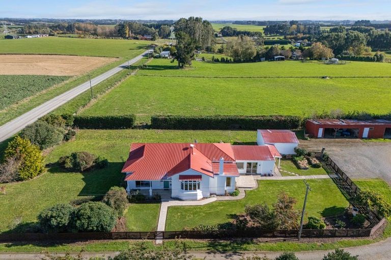 Photo of property in 49 Roslyn Road, Roslyn Bush, Invercargill, 9876