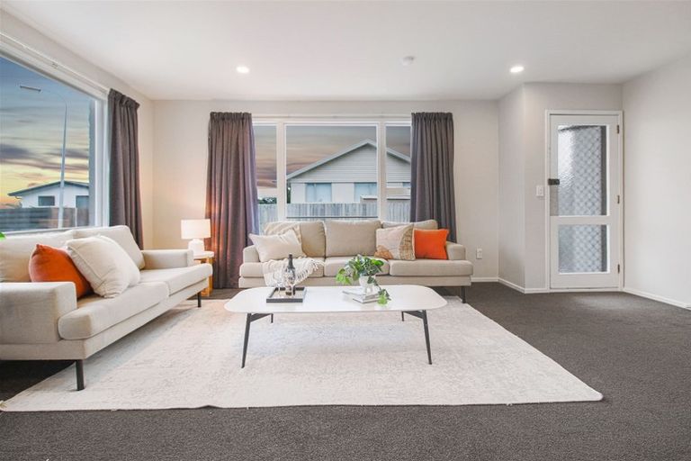 Photo of property in 1/7 Farnborough Street, Aranui, Christchurch, 8061