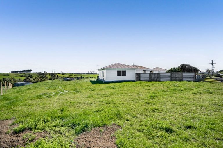 Photo of property in 84 Ohanga Road, Onaero, Waitara, 4383