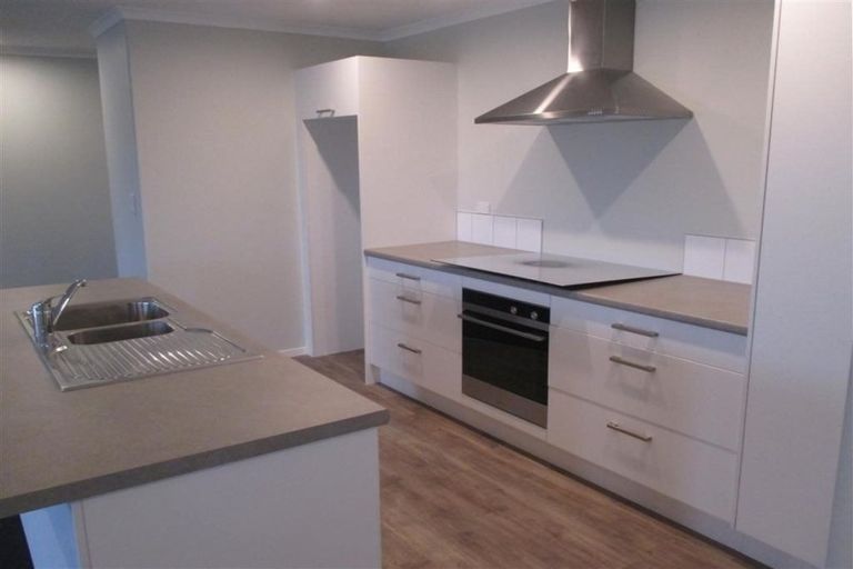 Photo of property in 7 Colebrook Drive, Rolleston, 7614