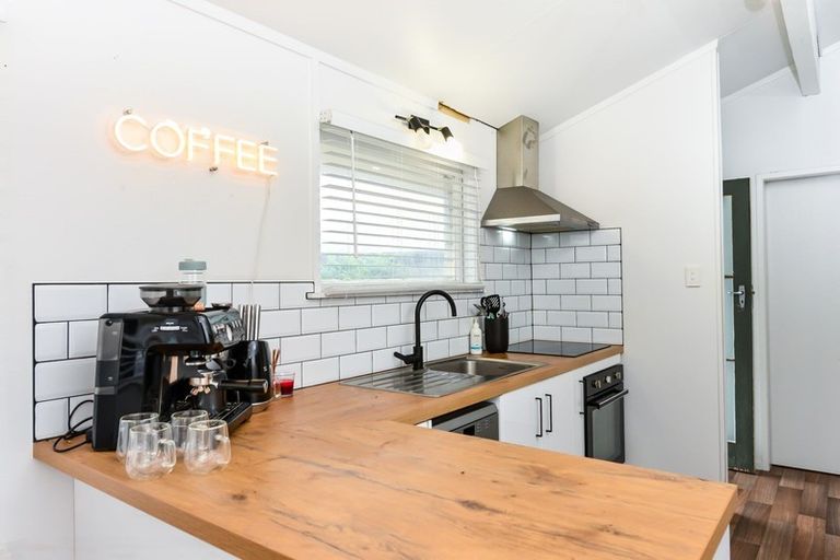 Photo of property in 3 Lancewood Avenue, Melville, Hamilton, 3206