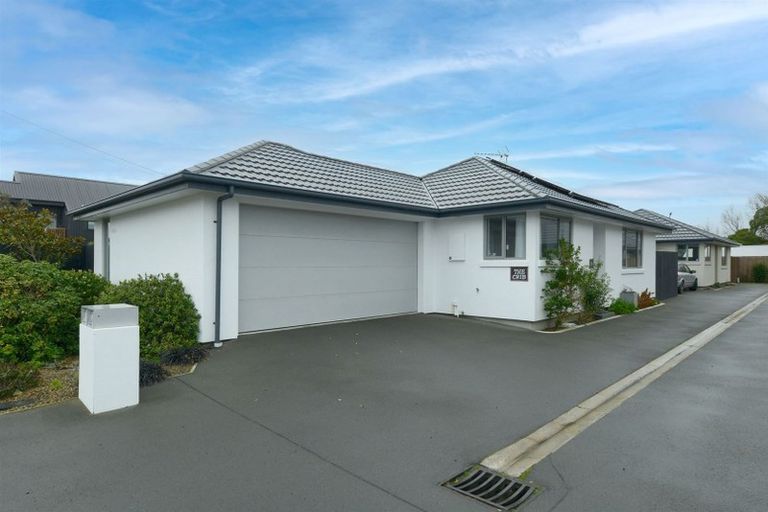 Photo of property in 14 Leaver Terrace, North New Brighton, Christchurch, 8083
