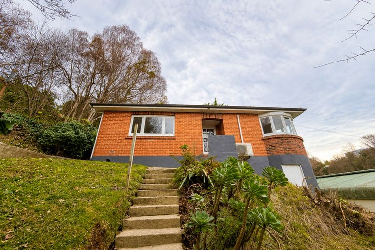 Photo of property in 125 Maclaggan Street, Dunedin Central, Dunedin, 9016