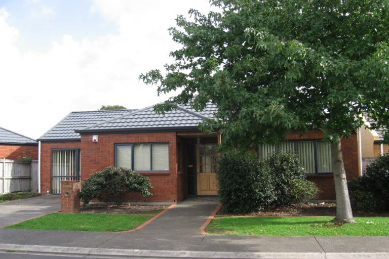 Photo of property in 8 Westvale Avenue, Ranui, Auckland, 0612