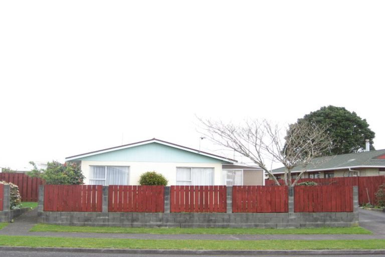 Photo of property in 216 Parklands Avenue, Bell Block, New Plymouth, 4312