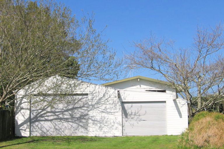 Photo of property in 54 Simpson Road, Papamoa Beach, Papamoa, 3118