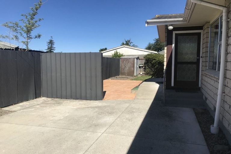 Photo of property in 782b Main North Road, Belfast, Christchurch, 8051