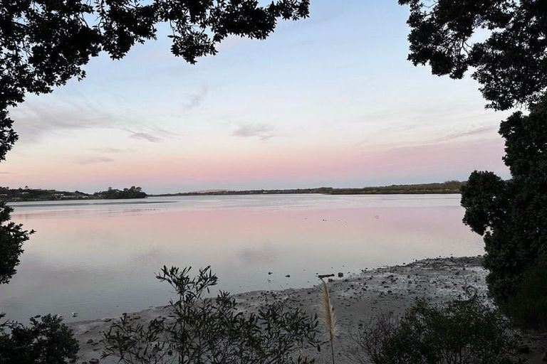 Photo of property in 4 Manuka Close, Mangawhai, 0505