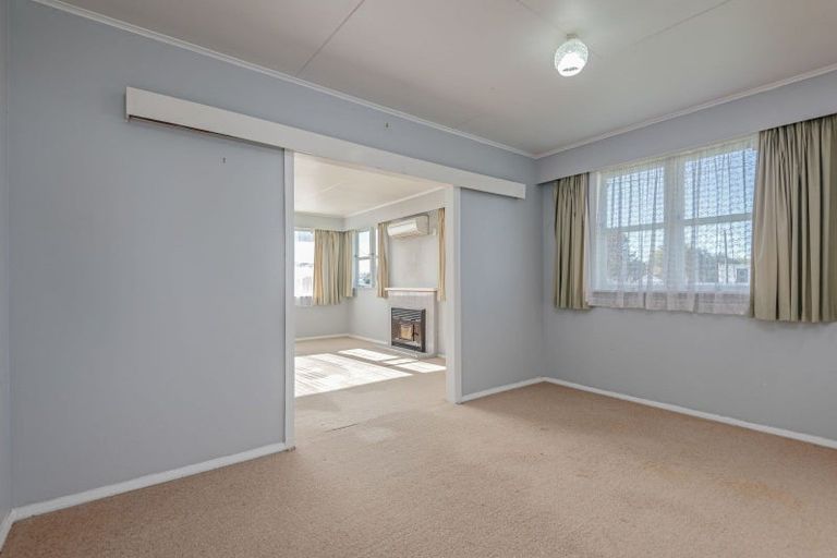 Photo of property in 92 Sedcole Street, Pahiatua, 4910