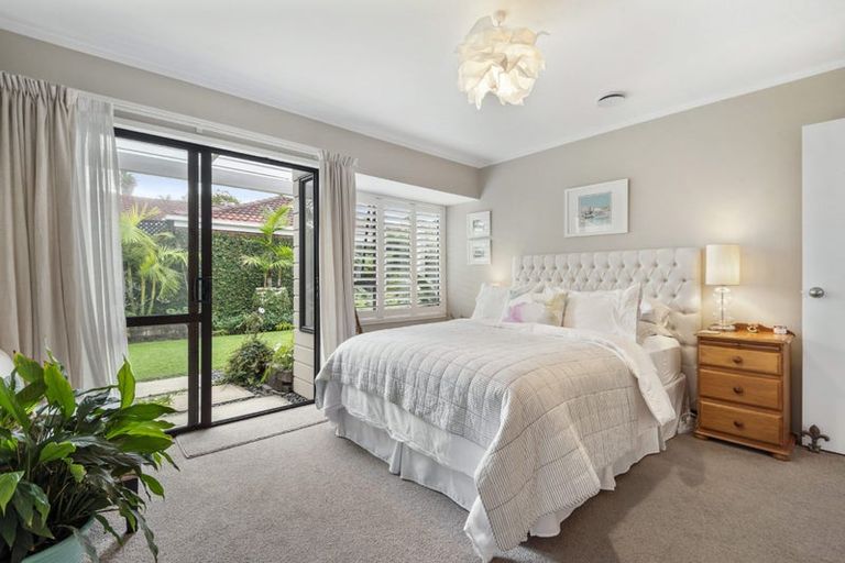 Photo of property in 2/20 Wolsley Avenue, Milford, Auckland, 0620
