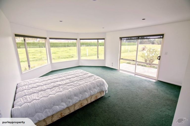 Photo of property in 24 Crawford Road, Belfast, Christchurch, 8051