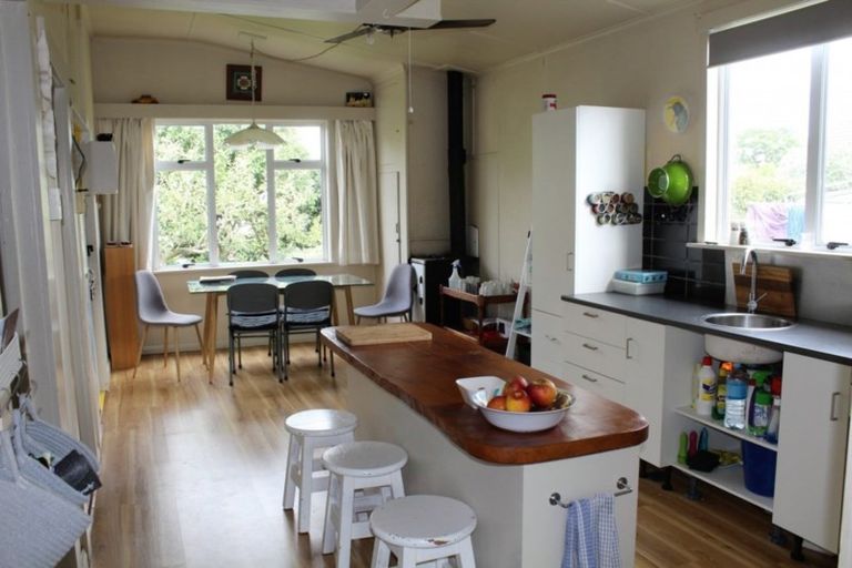 Photo of property in 25 Ruahine Street, Dannevirke, 4930