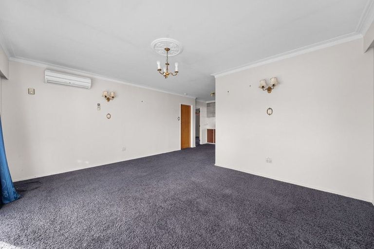 Photo of property in 2 Keir Crescent, Lansdowne, Masterton, 5810
