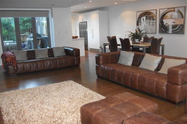 Photo of property in 33a Rewi Street, Torbay, Auckland, 0630