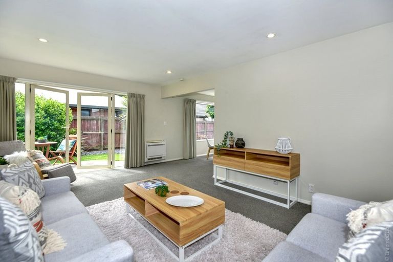 Photo of property in 44a Moreland Avenue, Papanui, Christchurch, 8053