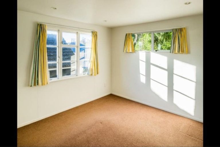 Photo of property in 188 Saint Andrews Road, Plimmerton, Porirua, 5026